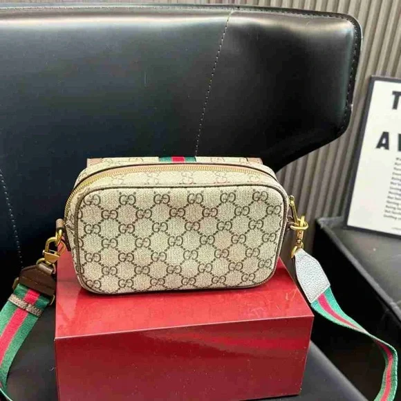 Gucci new gucci bag - Picture 5 of 5